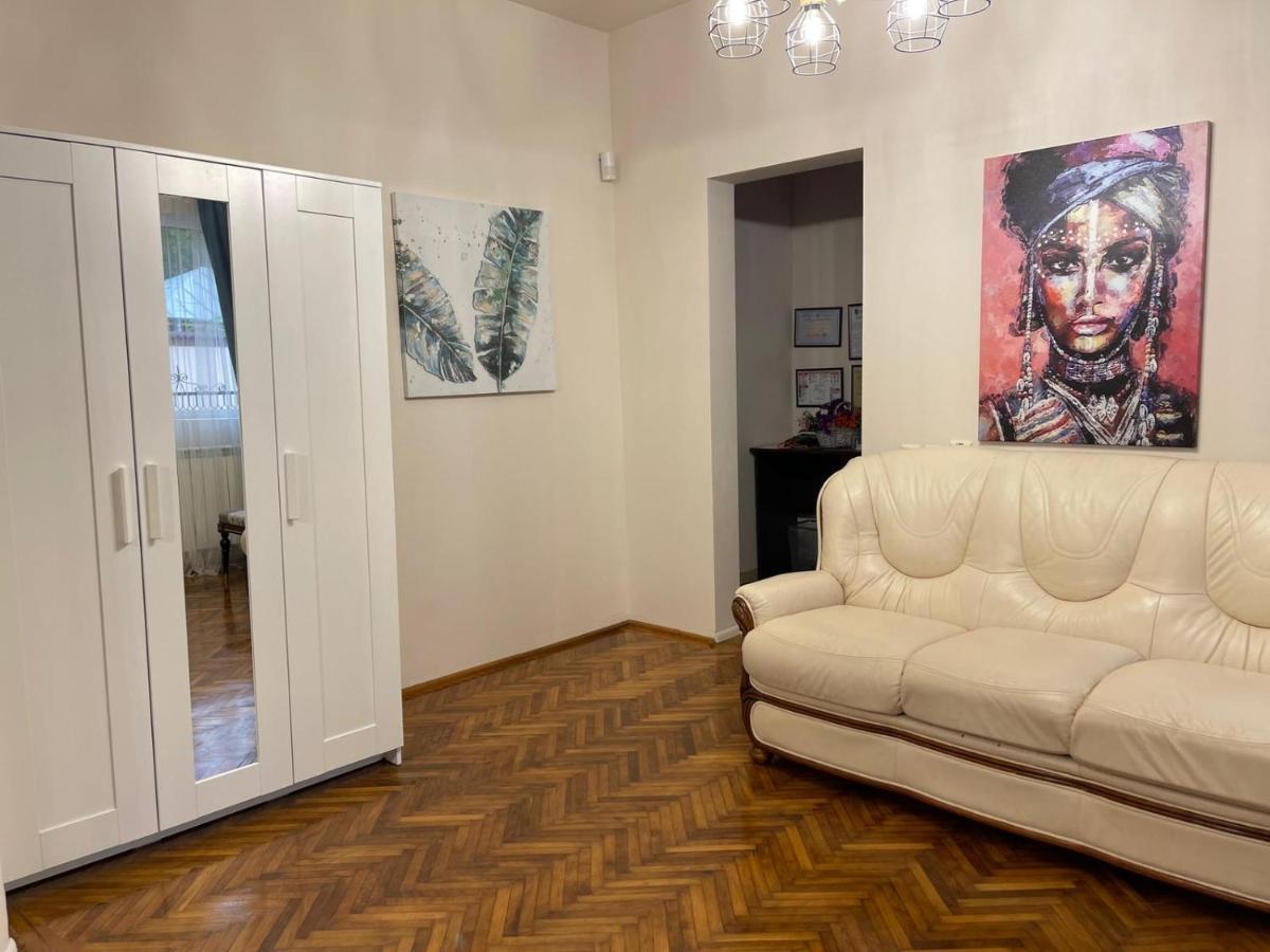 Premier Rooms بلوييست المظهر الخارجي الصورة